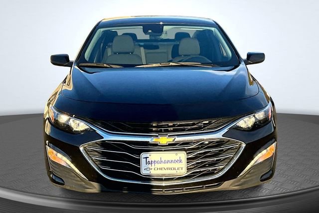 Used 2024 Chevrolet Malibu LT image 2