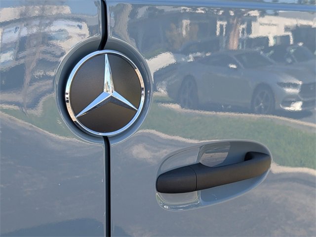 Used 2025 Mercedes-Benz Sprinter 2500 image 9