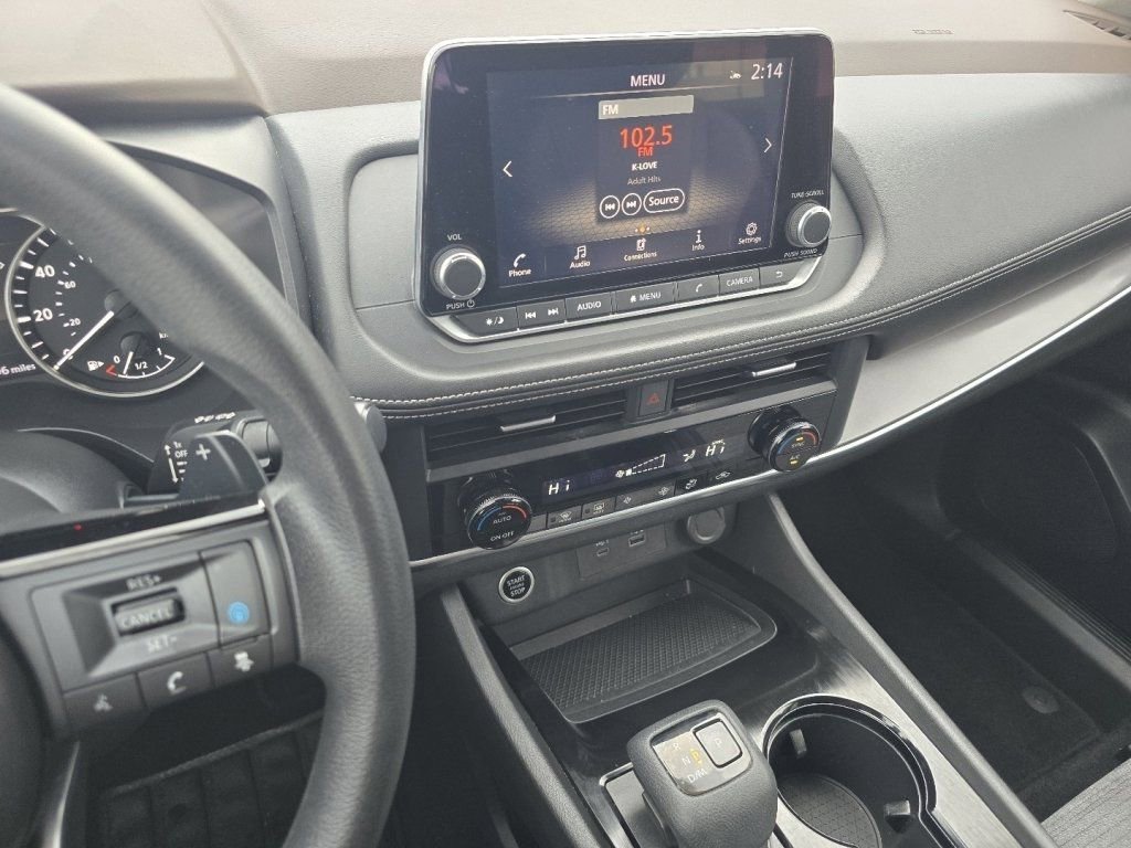 Used 2023 Nissan Rogue SV AWD/4WD image 27