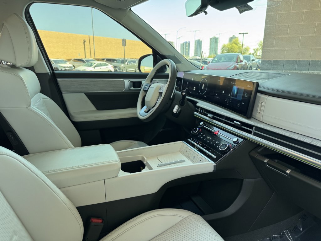 Used 2024 Hyundai Santa Fe Calligraphy image 45