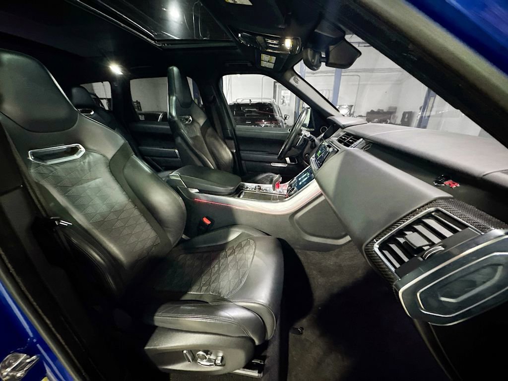 Used 2020 Land Rover Range Rover Sport SVR AWD/4WD image 31