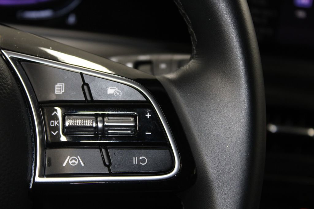 Used 2025 Kia Seltos S image 19