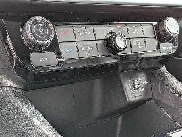 Certified 2022 Jeep Compass Latitude image 21