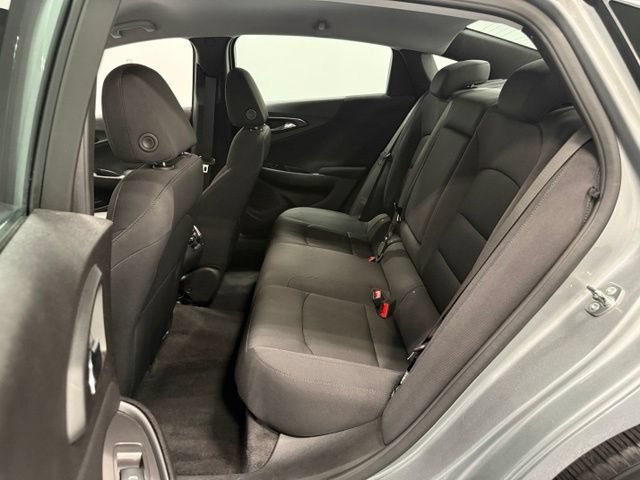 Used 2025 Chevrolet Malibu LT FWD image 32