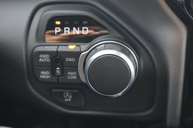 New 2026 RAM 1500 4x4 Crew Cab image 11