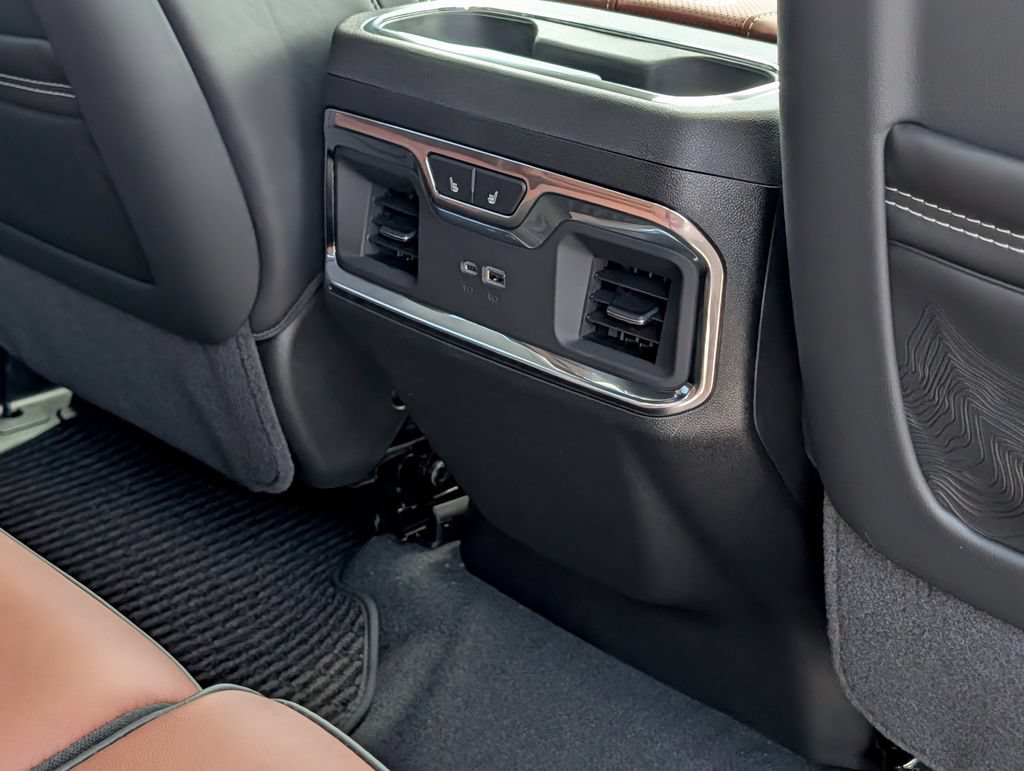 New 2026 GMC Sierra 1500 Denali Ultimate AWD/4WD image 33