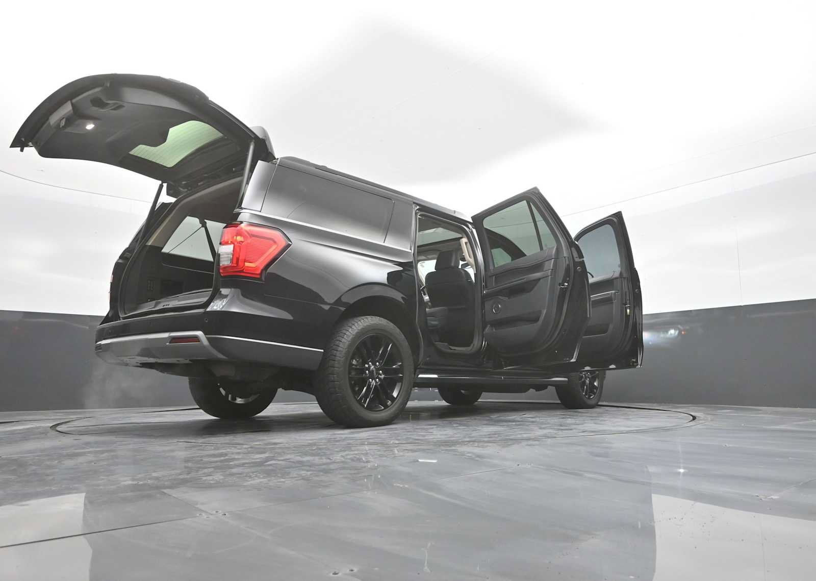 Used 2023 Ford Expedition Max XLT AWD/4WD image 59