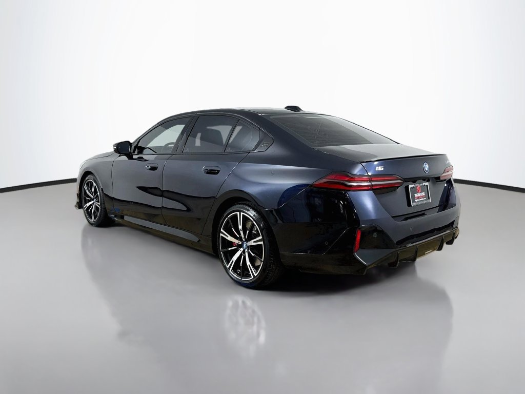 Used 2024 BMW i5 M60 w/ Premium Package AWD/4WD image 5