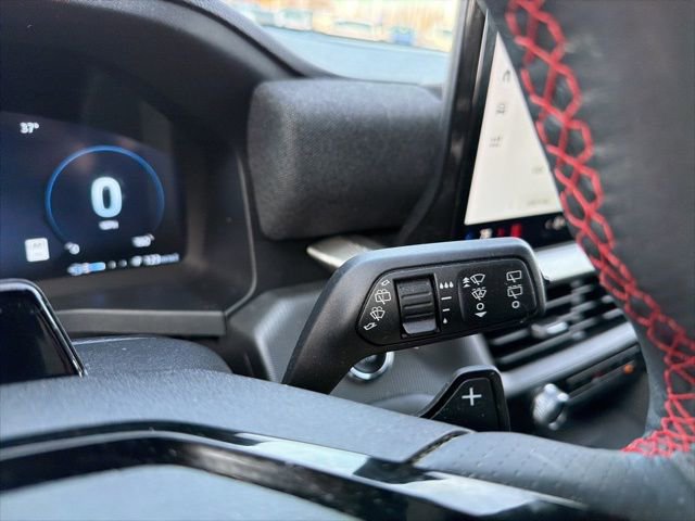 Used 2025 Ford Explorer ST image 50