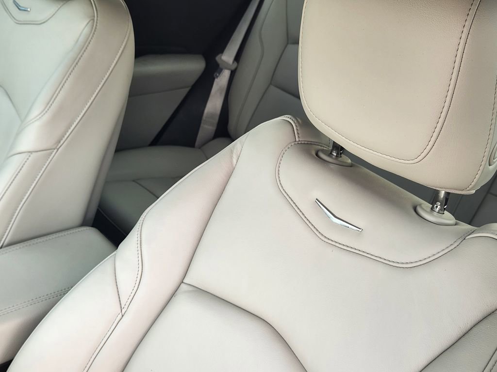 Certified 2023 Cadillac XT4 Premium Luxury w/ Cold Weather Package image 16
