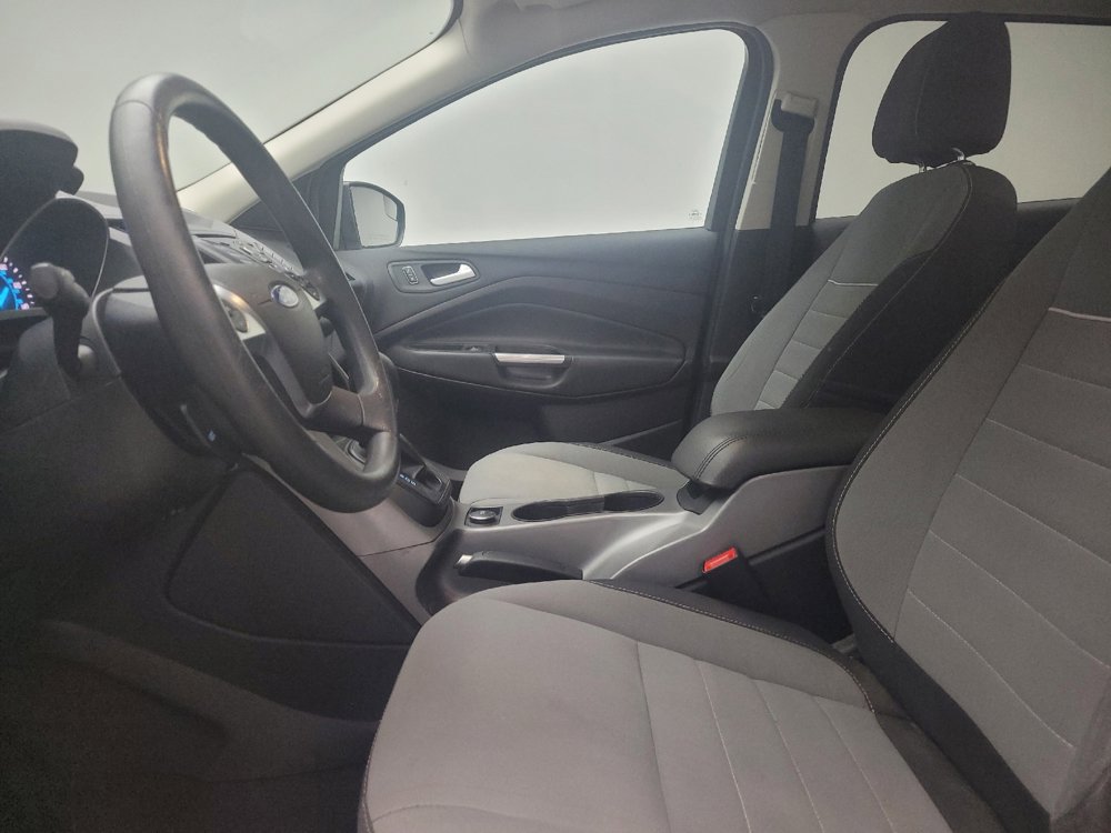 Used 2015 Ford Escape SE image 17