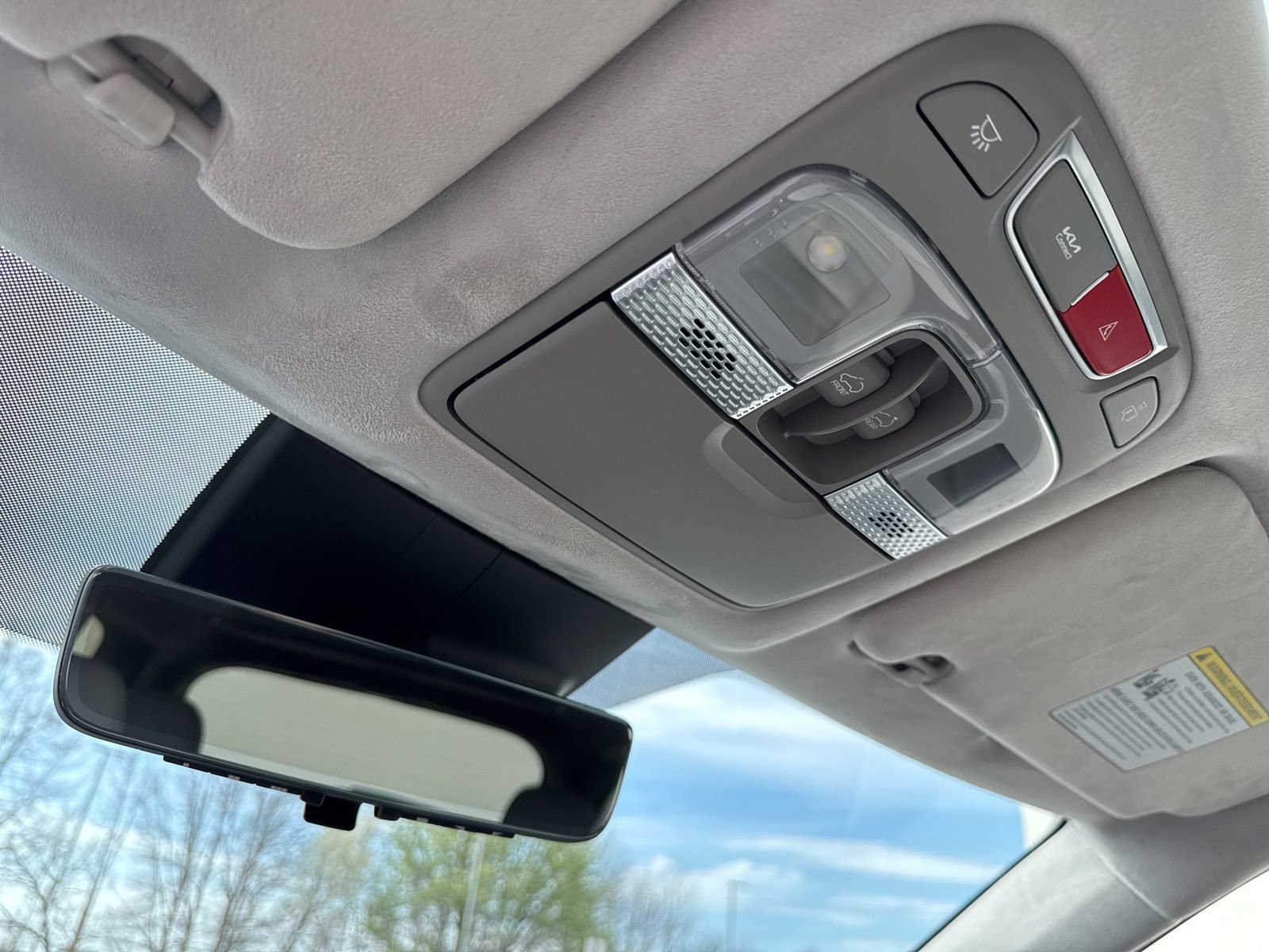 Used 2025 Kia Telluride SX Prestige image 33