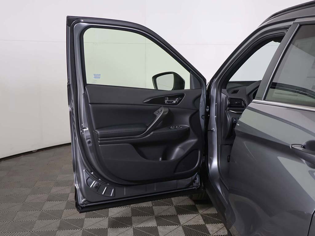 New 2026 Mitsubishi Eclipse Cross Black Edition image 19