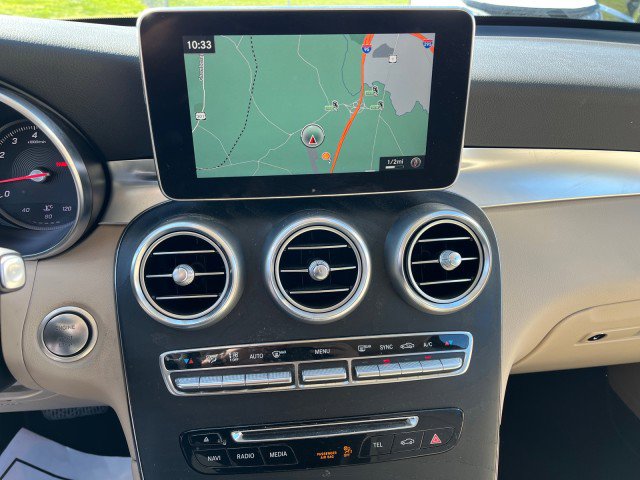 Used 2017 Mercedes-Benz GLC 300 4MATIC image 21