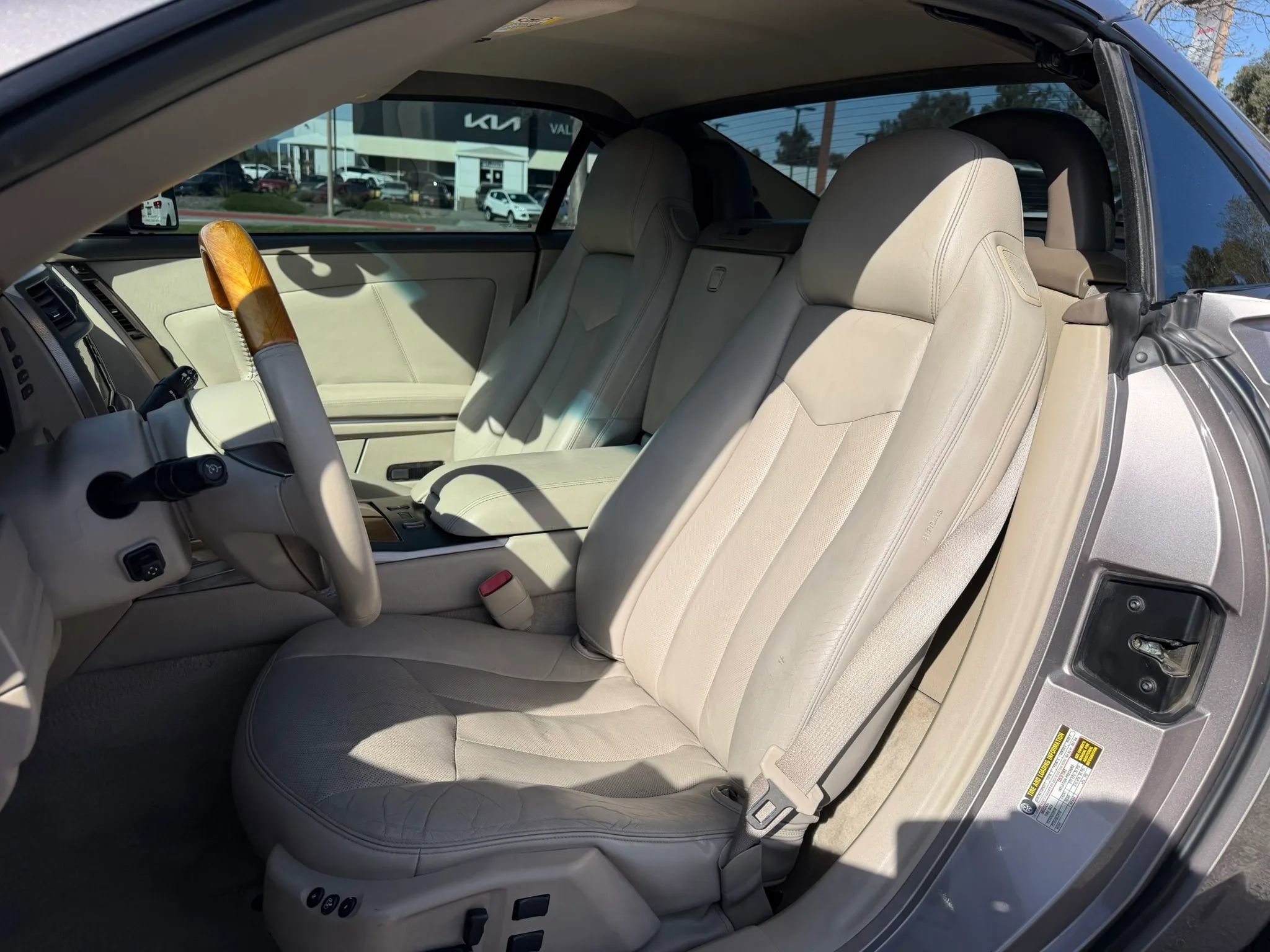 Used 2005 Cadillac XLR Convertible 2D image 12