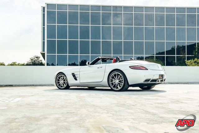 Used 2012 Mercedes-Benz SLS AMG Roadster image 20