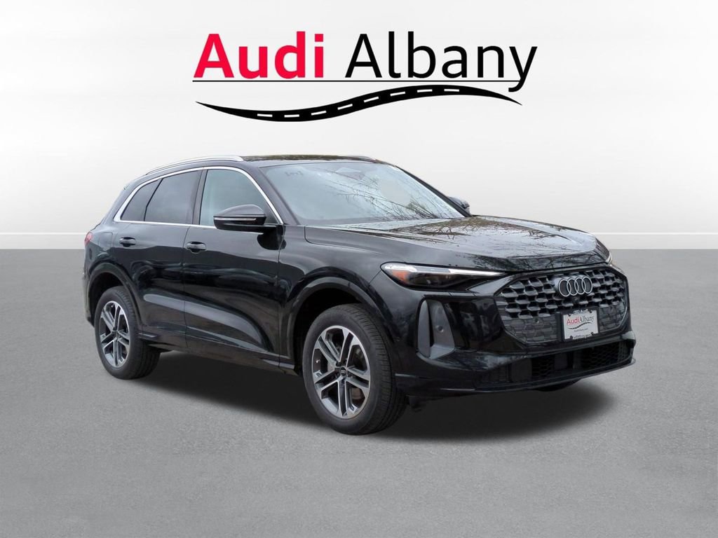 Certified 2025 Audi Q5 Premium Plus w/ Premium Plus image 8