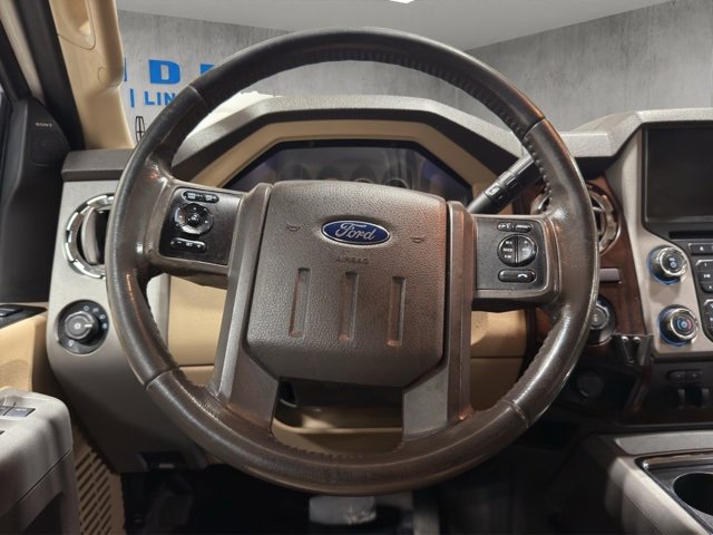 Used 2014 Ford F250 Lariat w/ Lariat Interior Package image 13