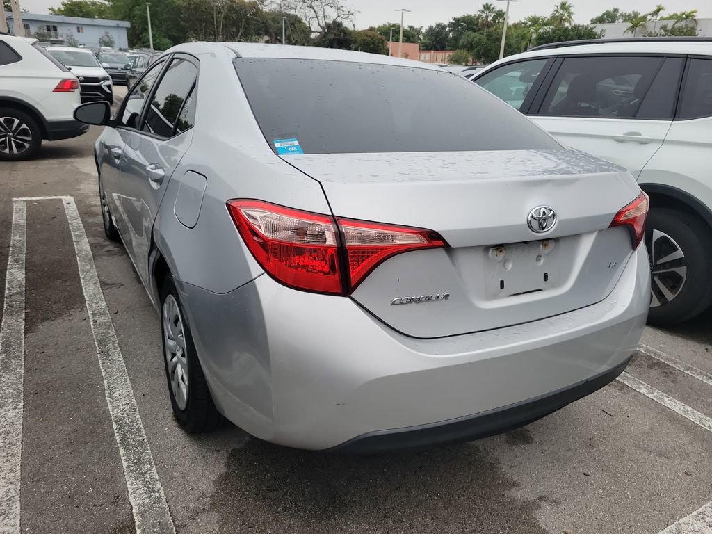 Used 2017 Toyota Corolla LE image 9