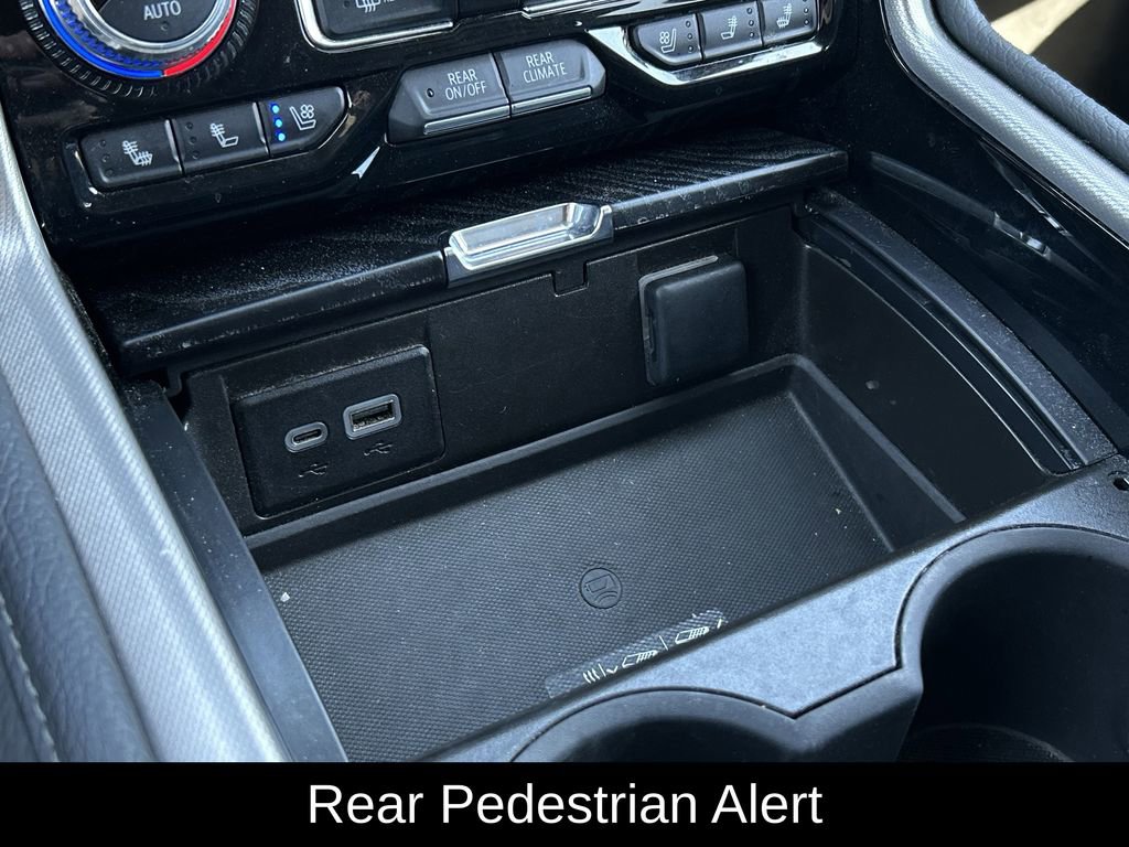 Used 2024 GMC Yukon Denali image 25