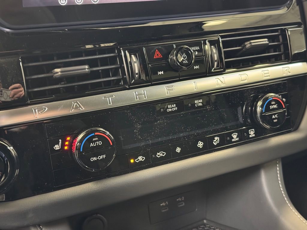 New 2026 Nissan Pathfinder SV image 36