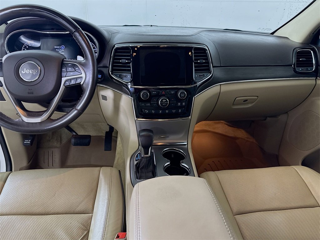Used 2019 Jeep Grand Cherokee Overland image 18