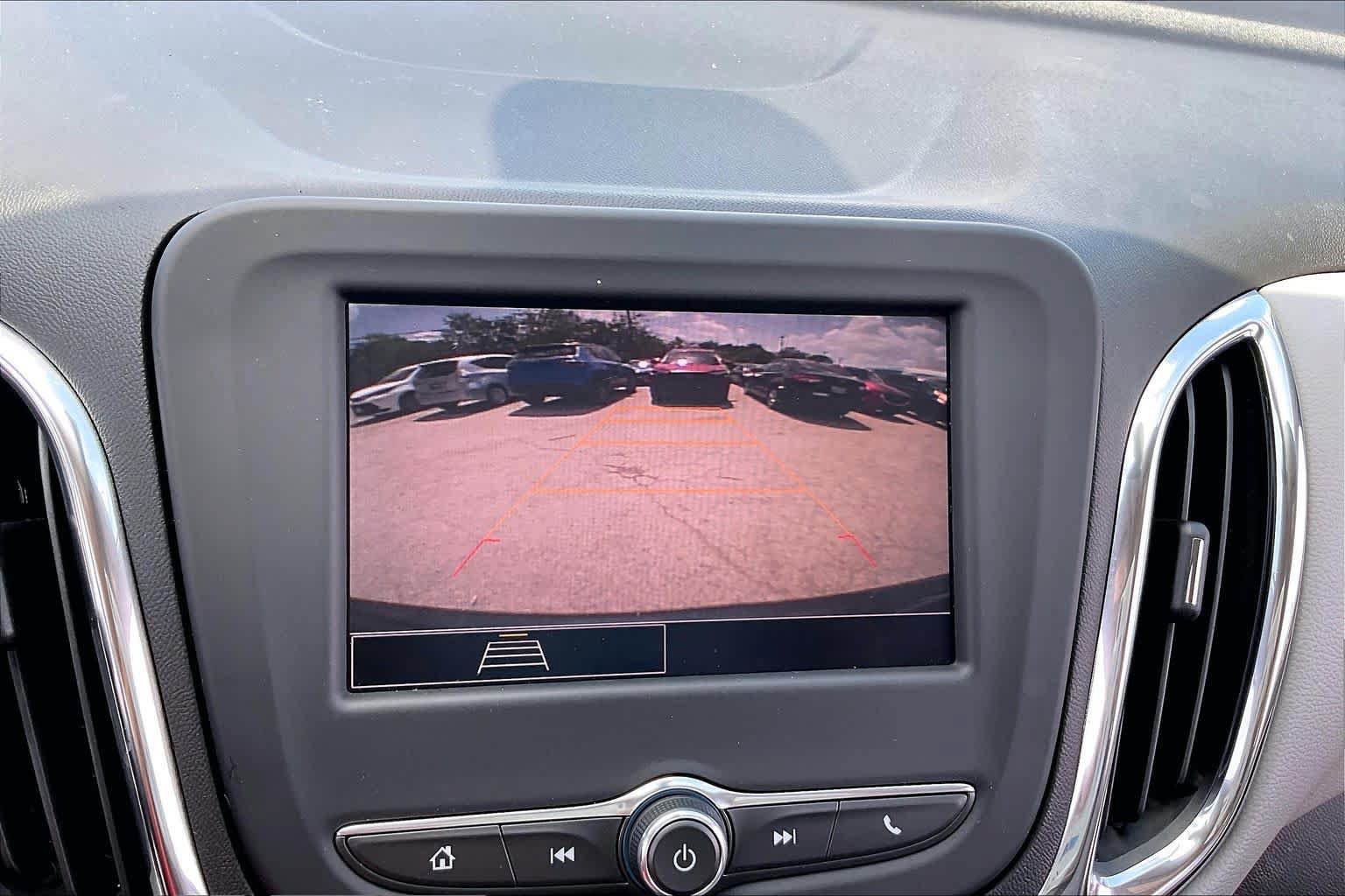 Used 2022 Chevrolet Equinox LT FWD image 26