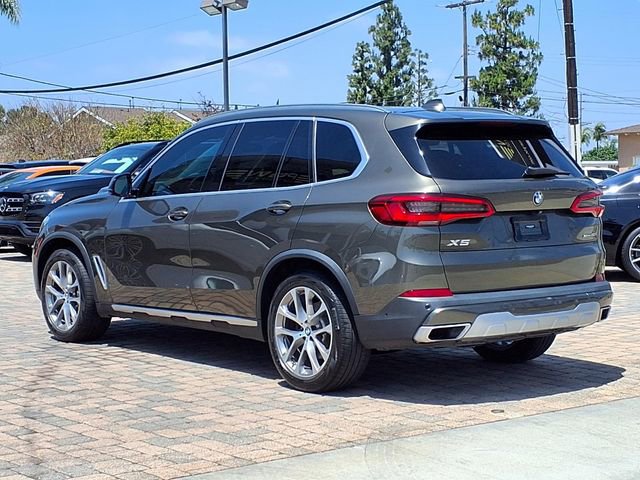 Used 2020 BMW X5 xDrive40i w/ Convenience Package AWD/4WD image 3