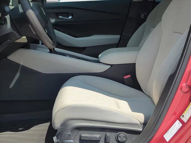 New 2025 Honda Accord SE image 17