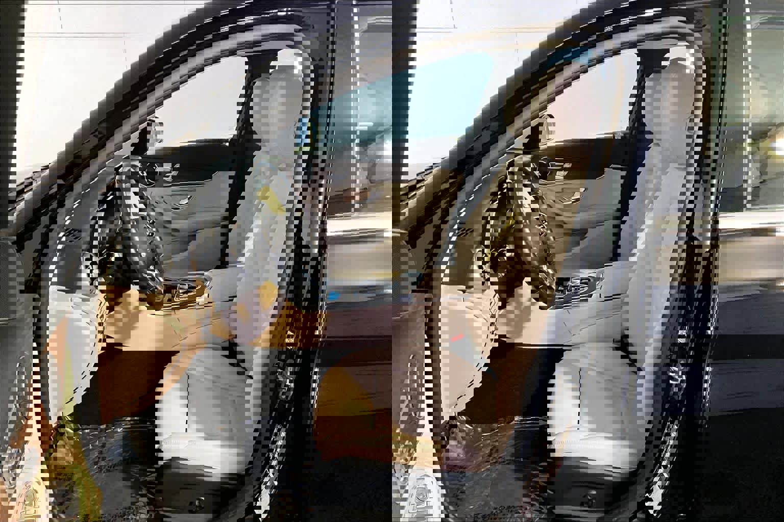 Used 2020 Mercedes-Benz C 300 4MATIC Sedan image 9