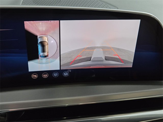 Certified 2025 Cadillac Lyriq Sport image 24