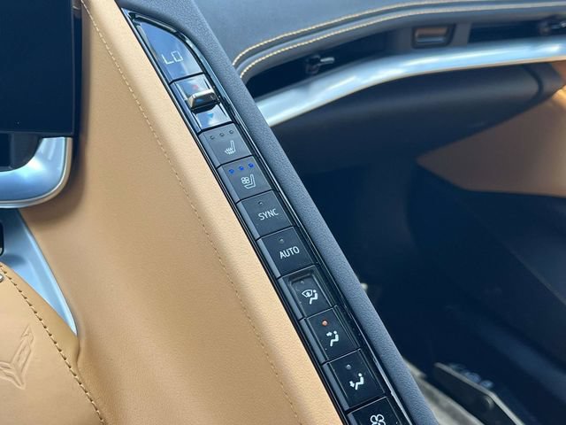 Used 2023 Chevrolet Corvette Stingray Preferred Conv w/ Chrome Exterior Badge Package RWD image 25