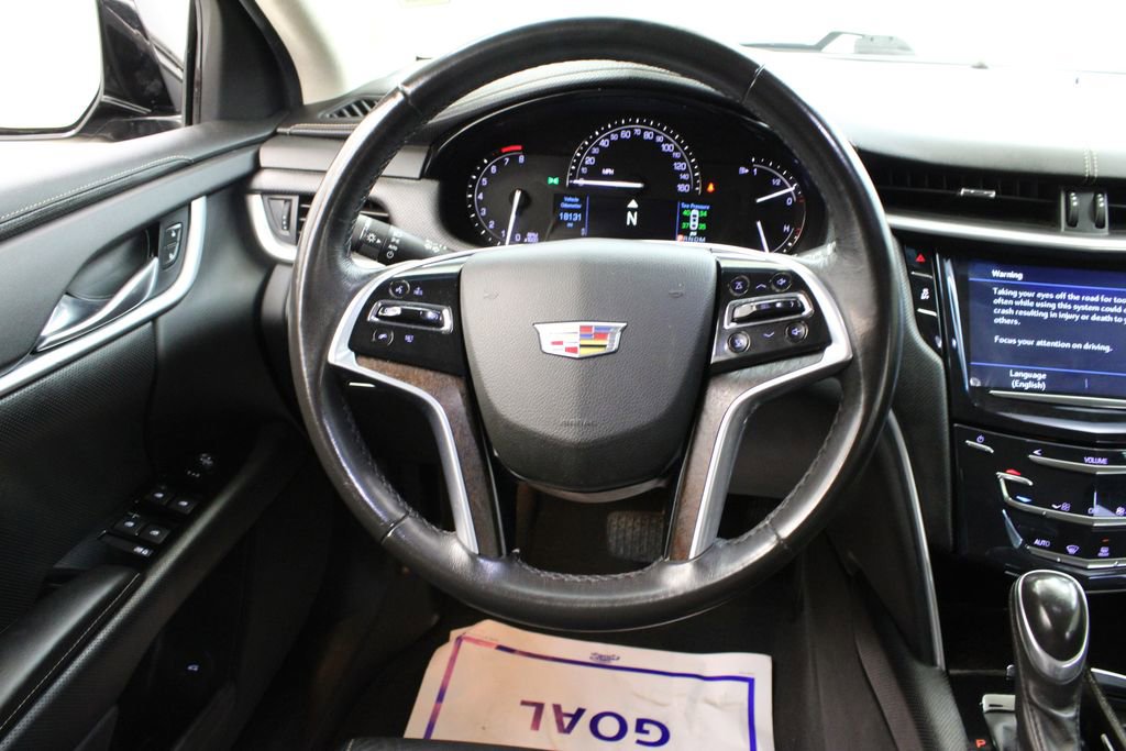 Used 2019 Cadillac XTS image 23
