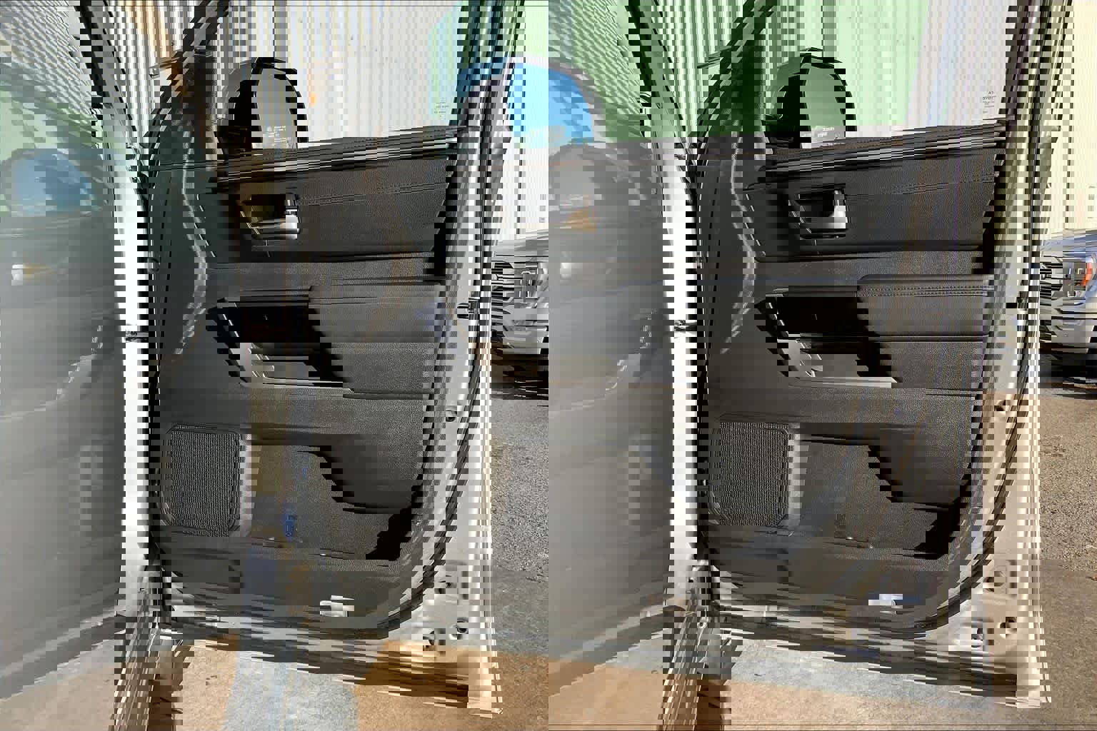 Used 2024 Toyota Tundra Limited w/ Power Package image 41