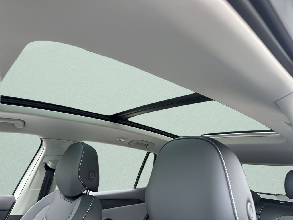 New 2026 Volkswagen Tiguan SE image 22