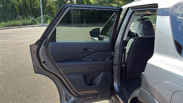 New 2026 Nissan Pathfinder SV AWD/4WD image 21