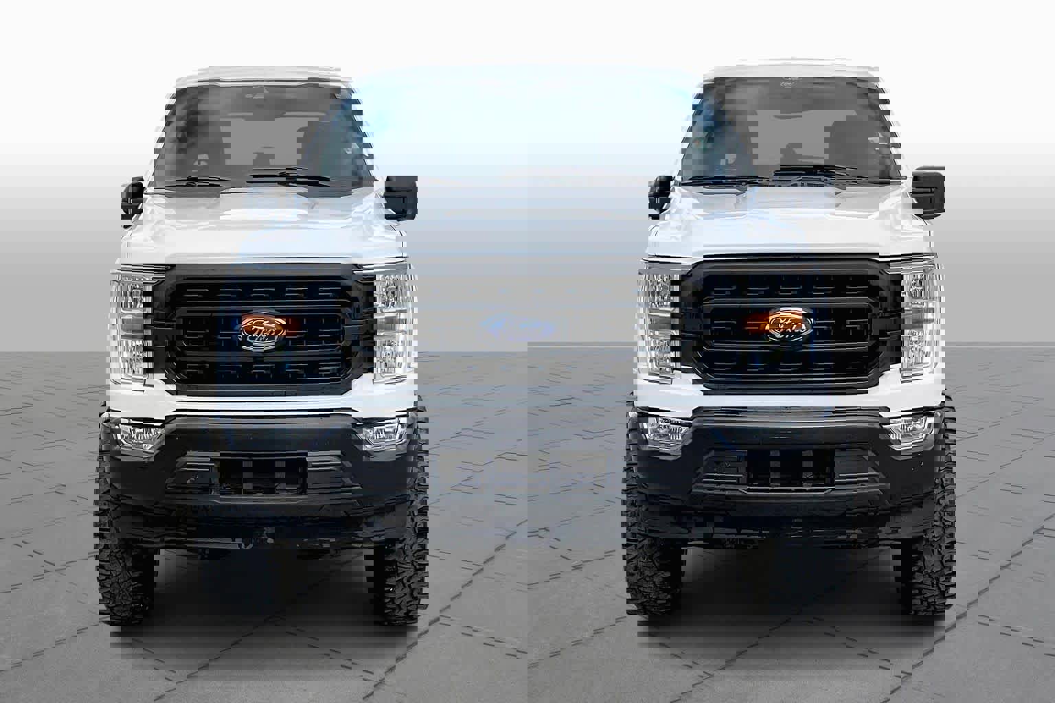 Used 2022 Ford F150 XL w/ Equipment Group 101A High image 3