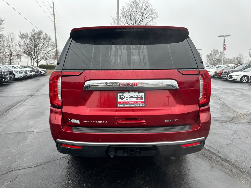 Used 2024 GMC Yukon XL SLT image 8