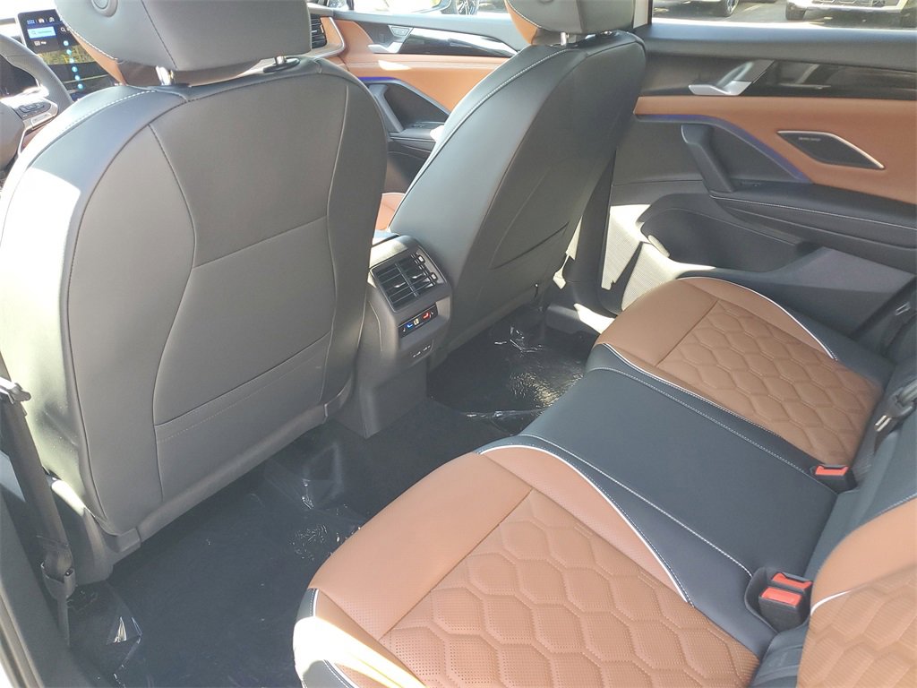 New 2026 Volkswagen Tiguan SEL R-Line image 12