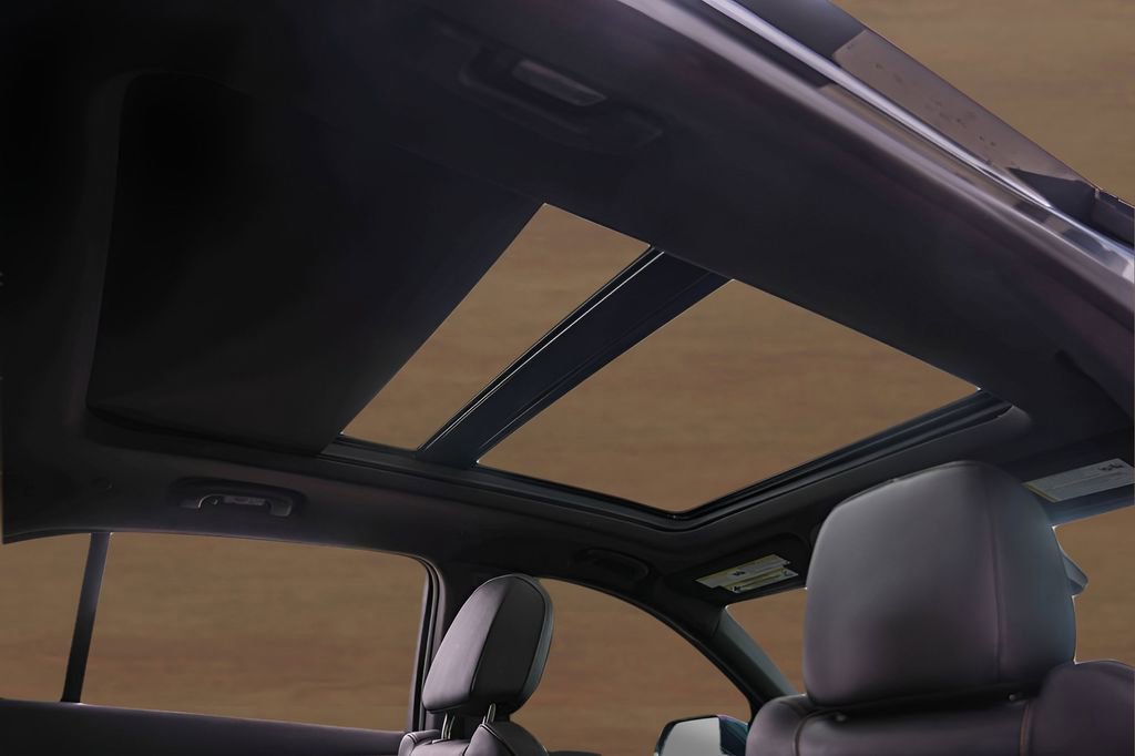 Used 2021 Cadillac XT4 Sport image 31