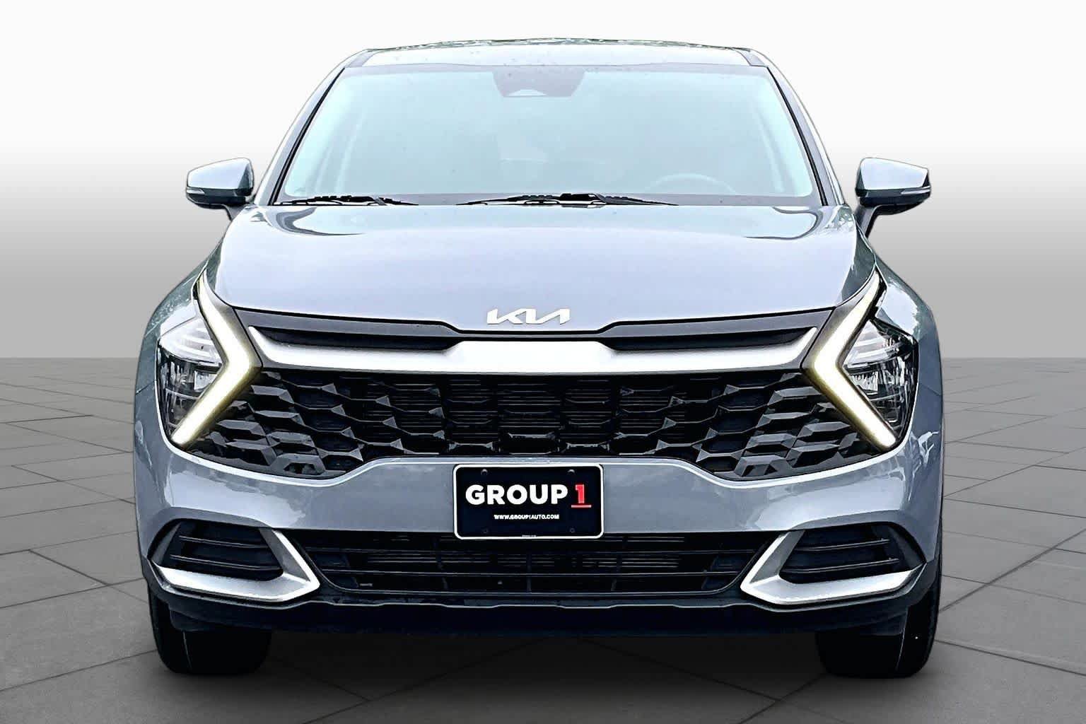 Used 2023 Kia Sportage EX FWD image 6
