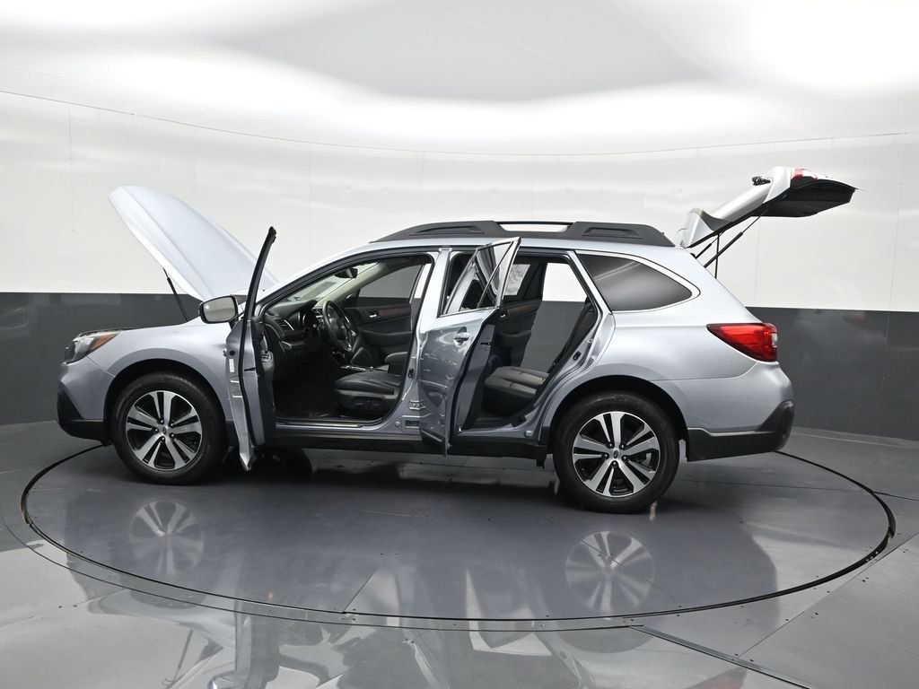 Used 2019 Subaru Outback 3.6R Limited image 37