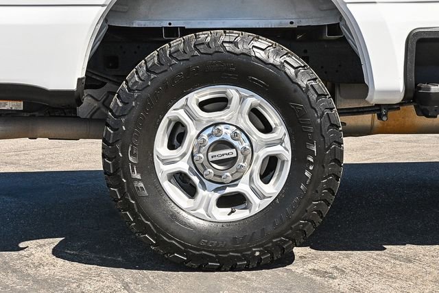 Used 2025 Ford F250 XLT image 11
