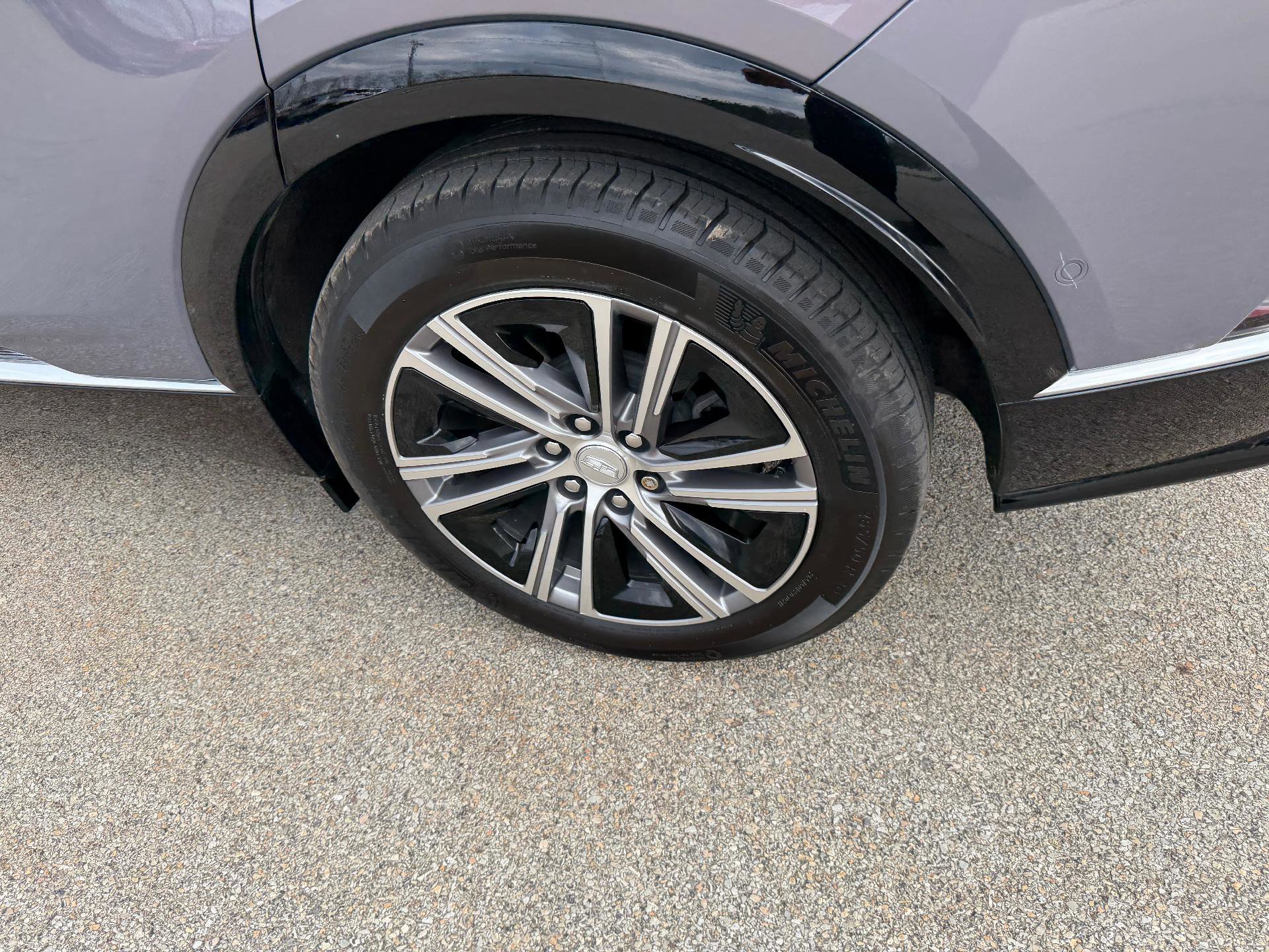 Certified 2024 Cadillac Lyriq Luxury w/ Nappa Leather Package image 12