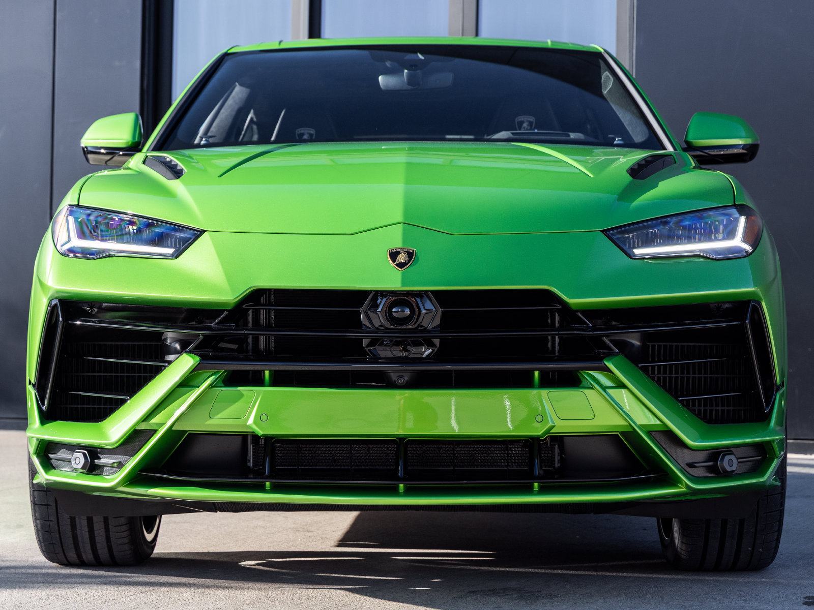 Used 2024 Lamborghini Urus S AWD/4WD image 4