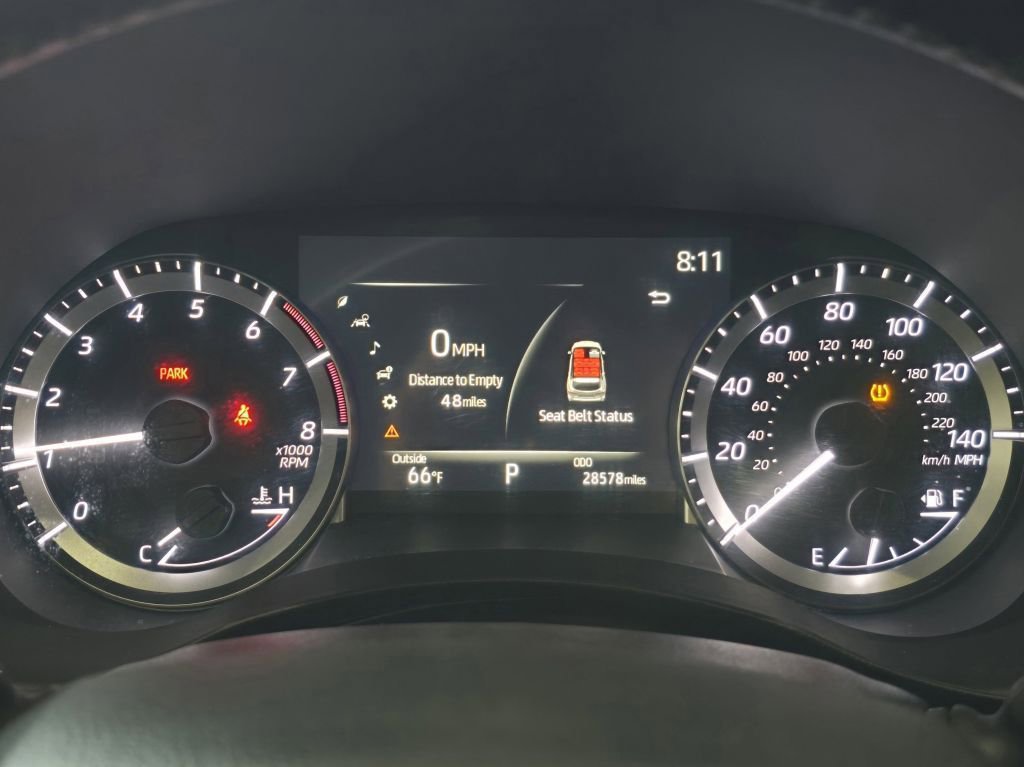 Used 2023 Toyota Highlander LE image 9