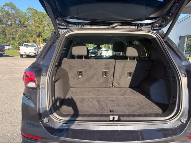 Used 2023 Chevrolet Equinox LT AWD/4WD image 4