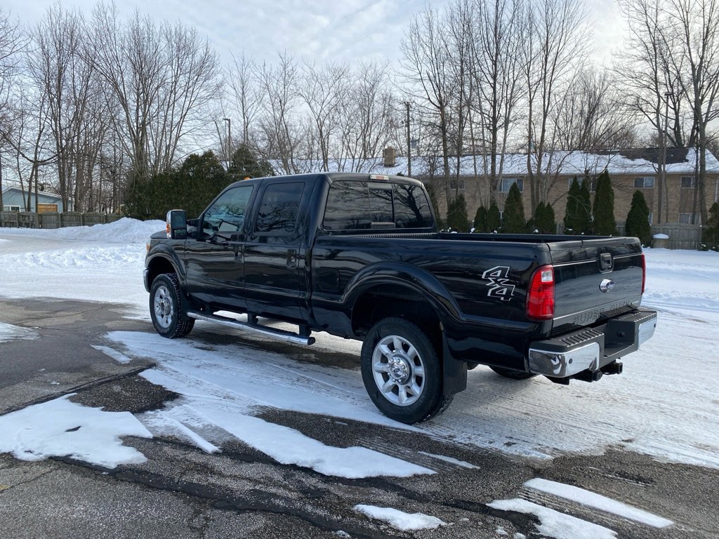 Used 2016 Ford F250 Lariat w/ Lariat Ultimate Package image 3
