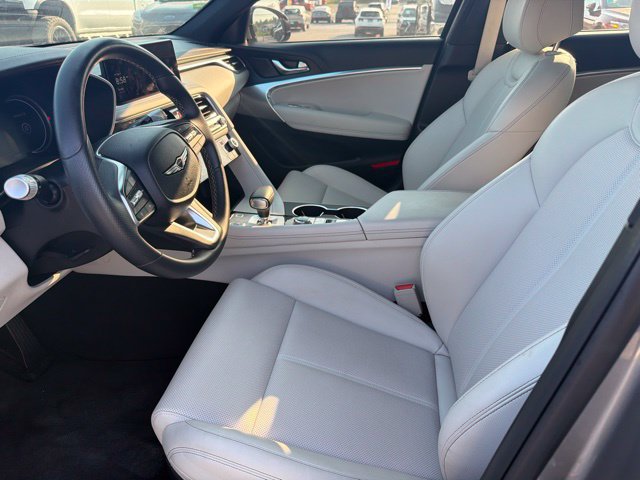 Used 2025 Genesis G70 2.5T RWD image 37