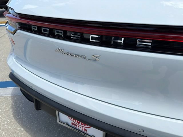 Used 2022 Porsche Macan S AWD/4WD image 7